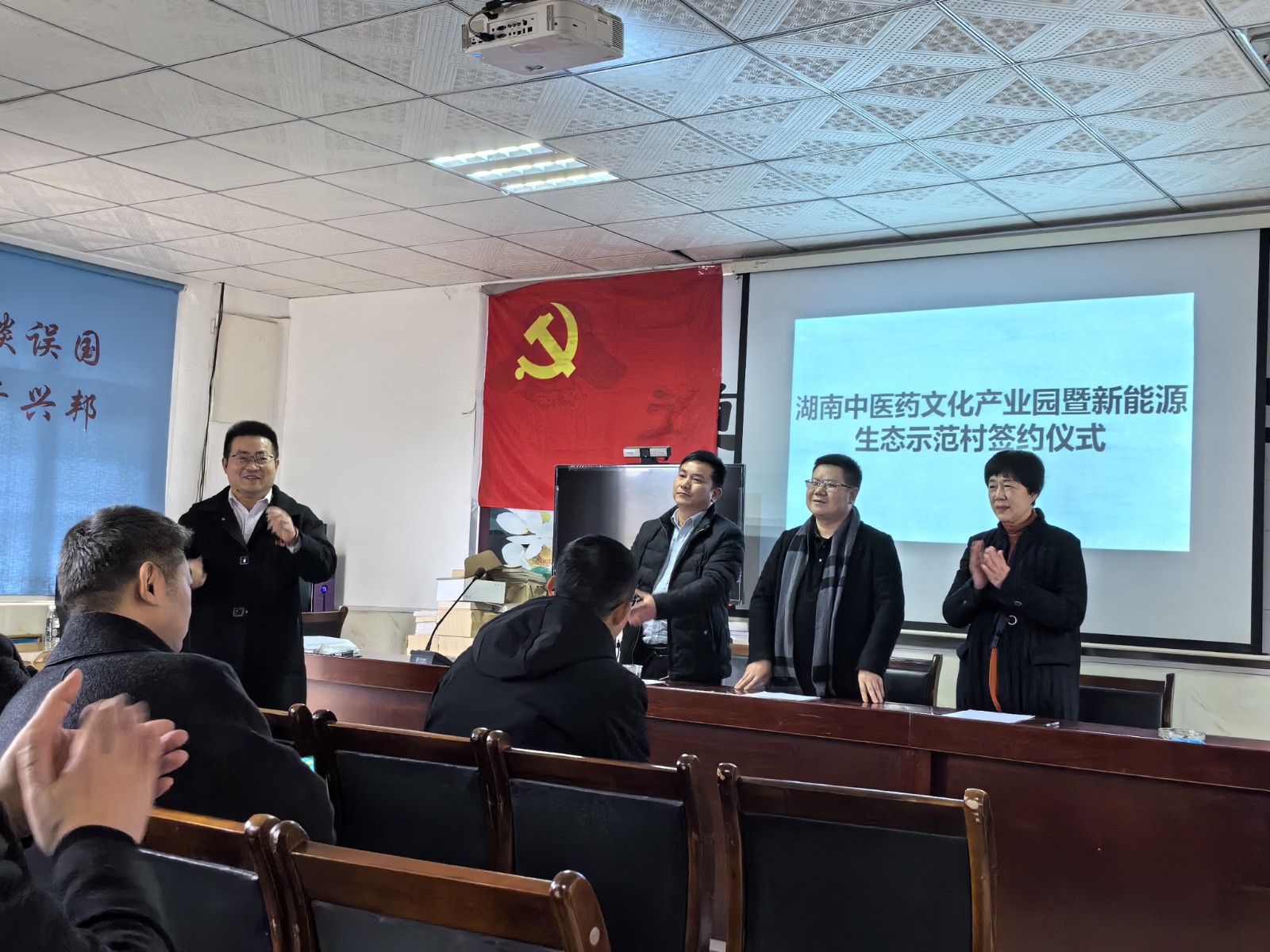 ¹â·üµçÕ¾_¼ÒÓÃÌ«ÑôÄܹâ·ü·¢µç_¹â·ü·¢µçÊðÀí¼ÓÃË ¹â·üµçÕ¾_¼ÒÓÃÌ«ÑôÄܹâ·ü·¢µç_¹â·ü·¢µçÊðÀí¼ÓÃË